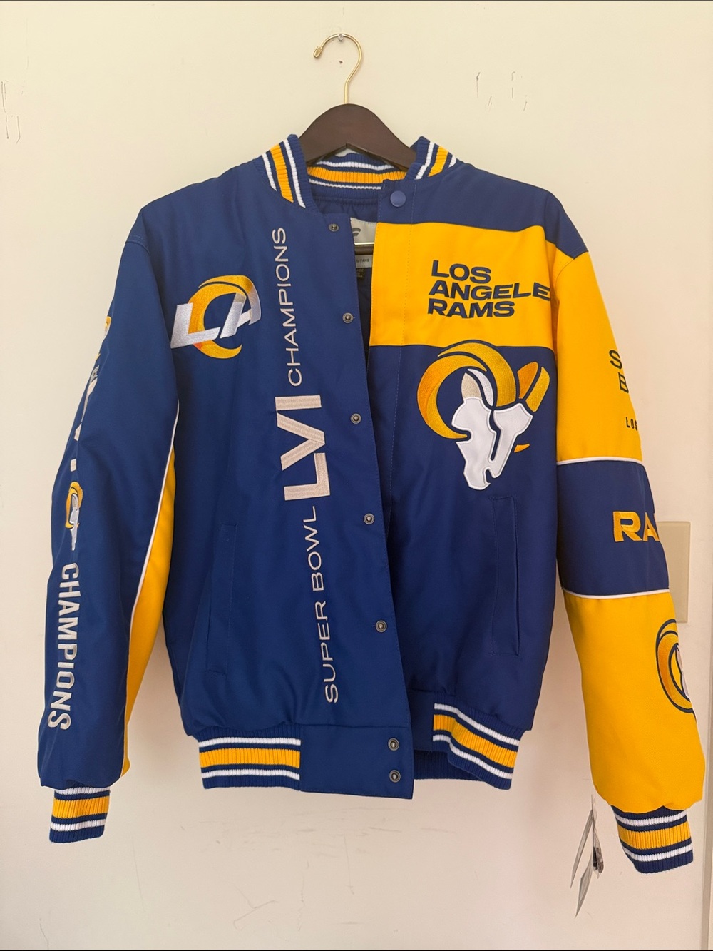 Men’s Los Angeles Rams Navy & Gold Puffer Jacket